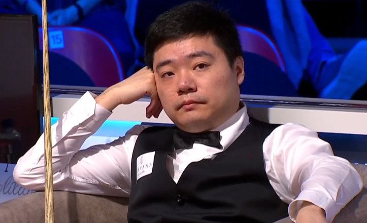 算上今日比赛，比尔本赛季已经缺席了18场比赛（背部伤势），本赛季他出战3场，场均可以得到17.3分5.3篮板3.7助攻。